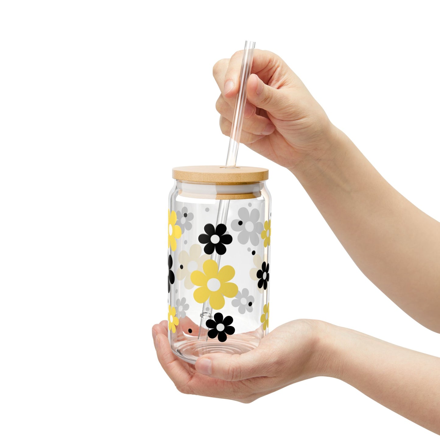 Chic Daisy Sipper Glass - 16oz Yellow and Black Design