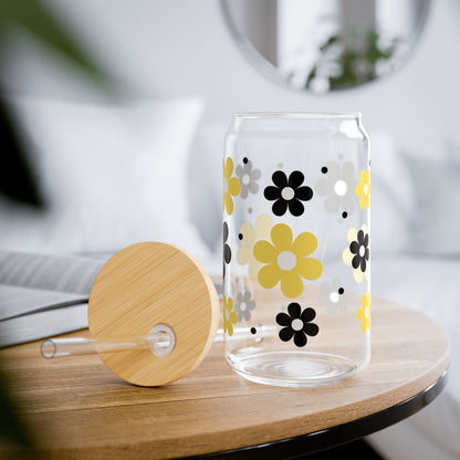 Chic Daisy Sipper Glass - 16oz Yellow and Black Design